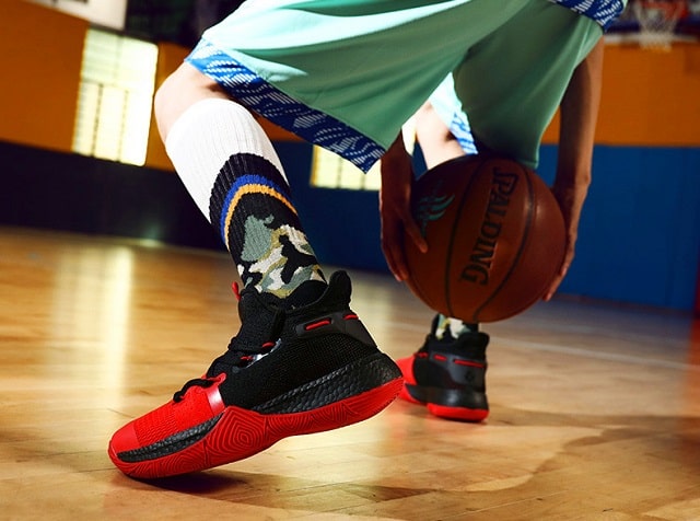 Какими должны быть кроссовки для баскетбола: особенности, как выбрать - фото1