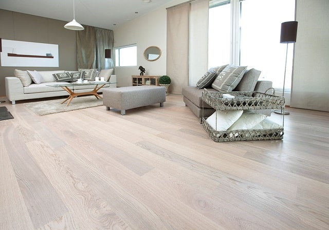 Який ламінат вибрати для квартири: клас, товщина, зовнішній вигляд, спосіб монтажу - фото1 Який ламінат вибрати для квартири: клас, товщина, зовнішній вигляд, спосіб монтажу - фото1