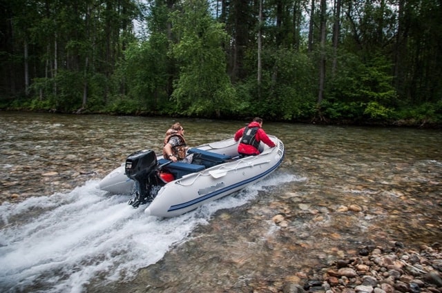 Как выбрать мотор для резиновой (ПВХ) лодки: мощность, вес, винт, транцевая высота - фото2