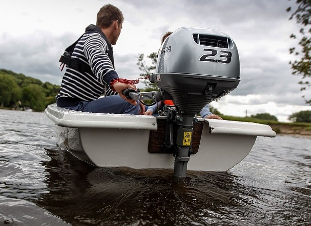 Особенности подвесных лодочных моторов: виды, как выбрать - фото4 Особенности подвесных лодочных моторов: виды, как выбрать - фото4