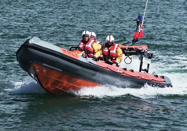 Жестко-корпусная лодка: что это такое, виды, как выбрать - RIB