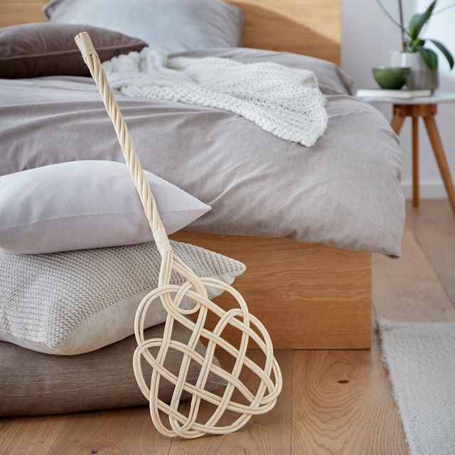 Уход за мягкой мебелью: как почистить в домашних условиях - фото2 Уход за мягкой мебелью: как почистить в домашних условиях - фото2