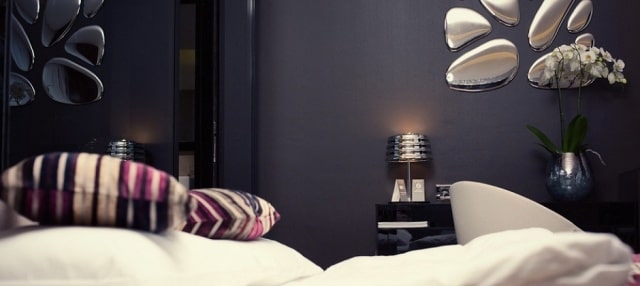 Зачем использовать акриловое зеркало - фото