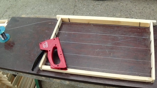 Инвентарь пчеловода и пасечные приспособления: обзор, список необходимого - фото3