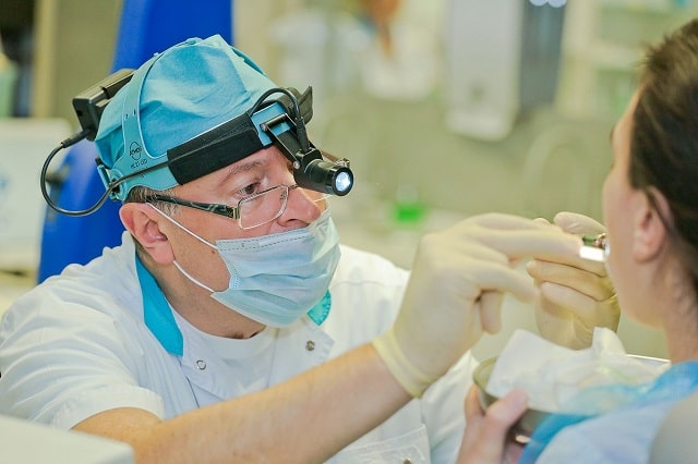 Какие заболевания лечит врач ЛОР и какие анализы он может назначить - фото1 Какие заболевания лечит врач ЛОР и какие анализы он может назначить - фото1