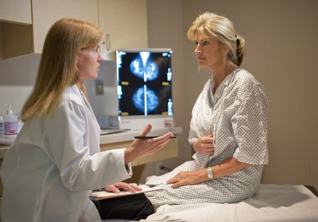 Маммолог: что это за врач, что он лечит, как часто нужно посещать - фото1 Маммолог: что это за врач, что он лечит, как часто нужно посещать - фото1