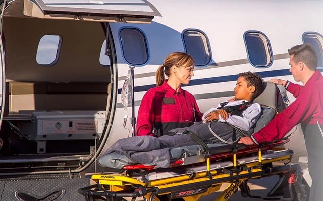 Реанимобиль или самолет: варианты транспортировки пациента из Украины в Европу - фото4