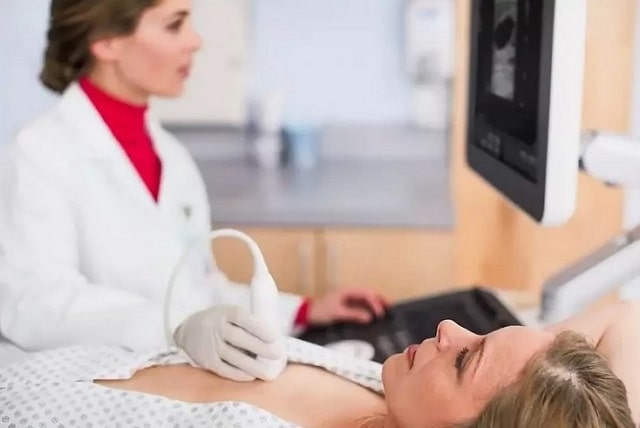 УЗД молочних залоз у жінок: що показує, як робиться і як підготуватися - фото2 УЗД молочних залоз у жінок: що показує, як робиться і як підготуватися - фото2