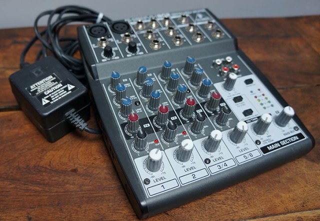 Микшерные пульты: виды, назначение, как пользоваться - фото2