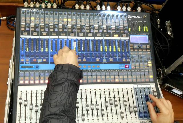 Микшерные пульты: виды, назначение, как пользоваться - фото3