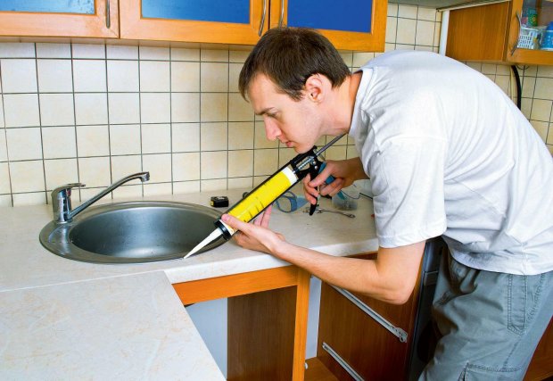 Врезная мойка для кухни: как установить и закрепить - фото4