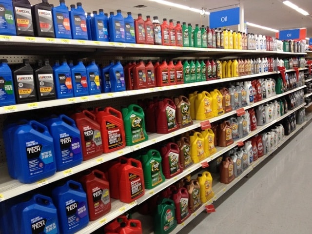 Как выбрать моторное масло для автомобиля с пробегом - фото2