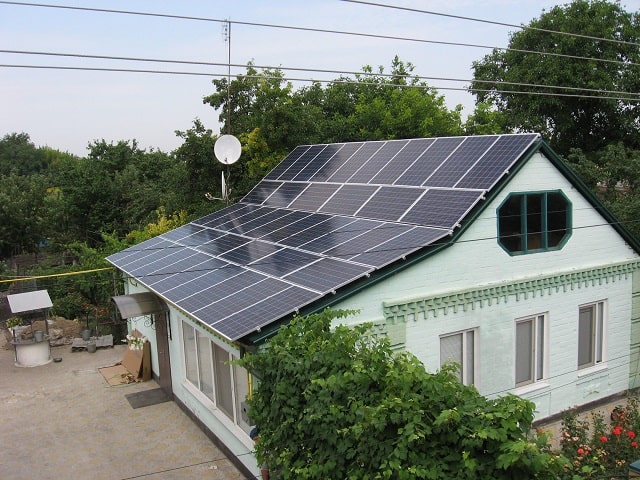 Солнечная электростанция для дома: что это такое и как работает, плюсы и минусы - фото4