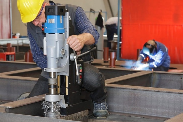 Сверлильный станок: виды, особенности, применение - фото4 Сверлильный станок: виды, особенности, применение - фото4