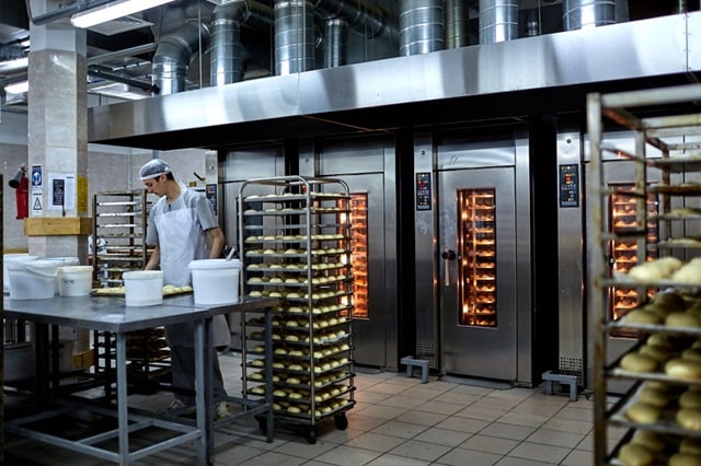 Яке обладнання потрібне для хлібопекарні: види, особливості, як вибрати - фото2 Яке обладнання потрібне для хлібопекарні: види, особливості, як вибрати - фото2