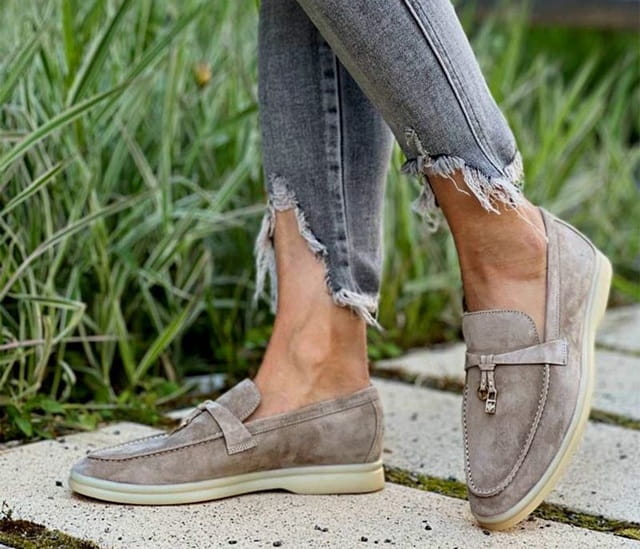 Модні жіночі лофери цього року: які моделі в тренді та як вибрати свою пару - фото2 Модні жіночі лофери цього року: які моделі в тренді та як вибрати свою пару - фото2