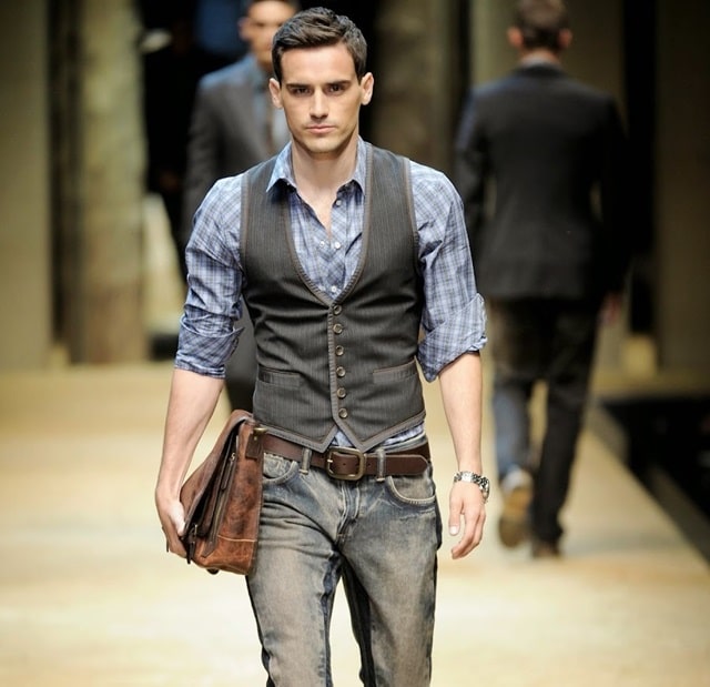 Мужские и женские жилеты: что нового в этом сезоне, интересные моменты, советы стилистов - фото1 Мужские и женские жилеты: что нового в этом сезоне, интересные моменты, советы стилистов - фото1