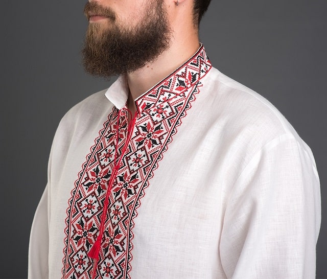 Вишиванка українська: що це таке, особливості та характерні риси - фото2 Вишиванка українська: що це таке, особливості та характерні риси - фото2