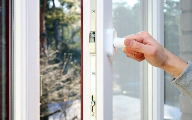 Пластиковые окна: как поменять режим летний на зимний (и наоборот) - инструкция - фото3 Пластиковые окна: как поменять режим летний на зимний (и наоборот) - инструкция - фото3