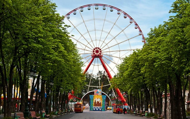 Куда пойти на свидание в Харькове: ТОП идей - Парк Горького