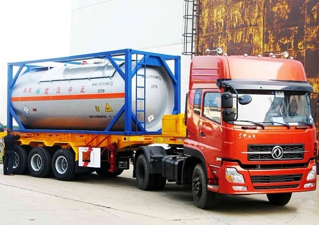 ADR: что это такое (в грузоперевозках), как получить разрешение - фото1 ADR: что это такое (в грузоперевозках), как получить разрешение - фото1