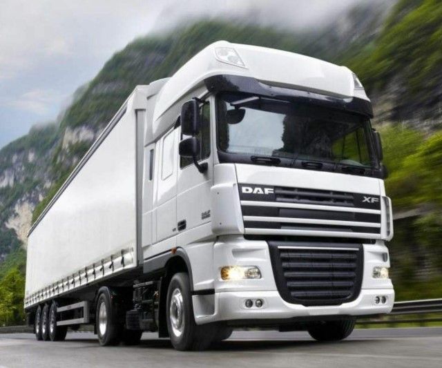 Грузоперевозки за границу: как выбрать правильную компанию - фото