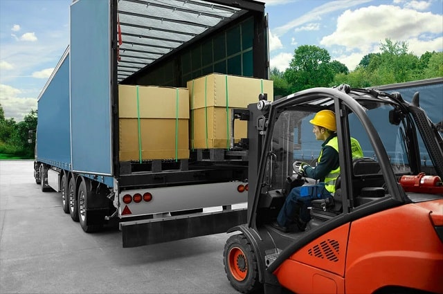 Вантажоперевезення автомобільним транспортом: види, особливості, плюси і мінуси - фото4