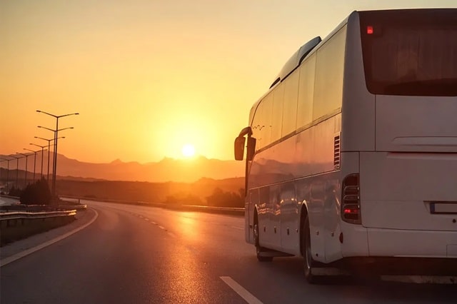 Як дістатися з Варшави до Тернополя: корисні поради - фото1