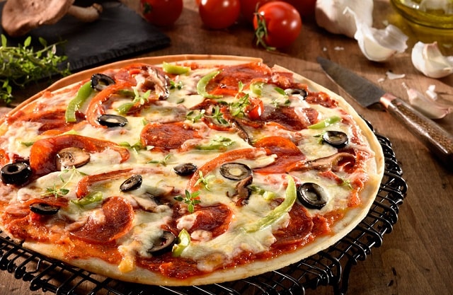 Пицца: что это за блюдо, особенности, интересные факты - фото4 Пицца: что это за блюдо, особенности, интересные факты - фото4