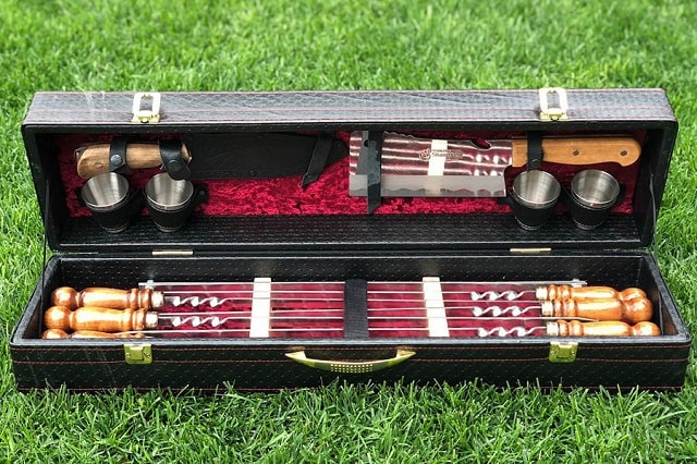 Что подарить другу на День рождения: варианты оригинальных подарков - фото1