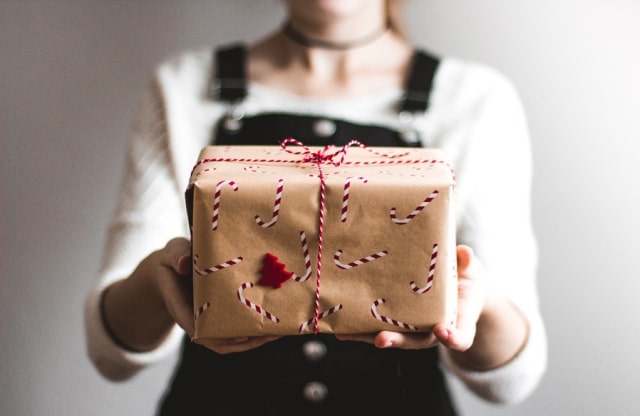 Что подарить на День рождения мужчине (50 лет) у которого все есть - фото1