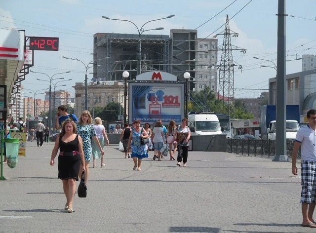 Когда спадет жара в Харькове: прогноз погоды на месяц - фото2