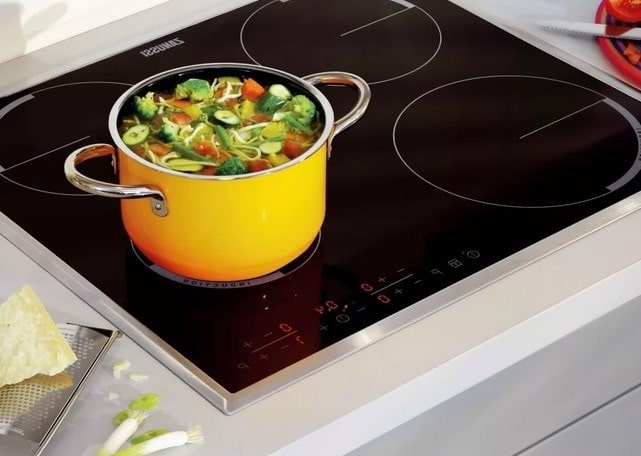 Кастрюля для индукционной плиты: какая должна быть, как выбрать - фото4 Кастрюля для индукционной плиты: какая должна быть, как выбрать - фото4