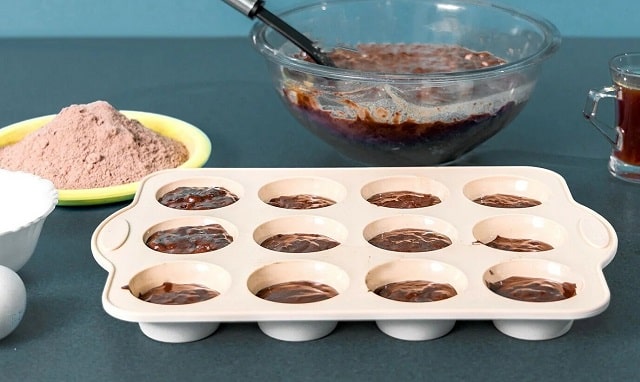 Можно ли ставить силиконовую форму в духовку на противень - фото Можно ли ставить силиконовую форму в духовку на противень - фото