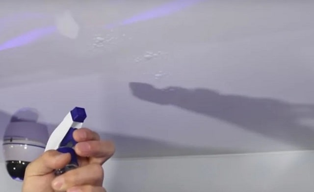 Натяжной потолок: как ухаживать, мыть (без разводов), содержать в чистоте - фото3 Натяжной потолок: как ухаживать, мыть (без разводов), содержать в чистоте - фото3