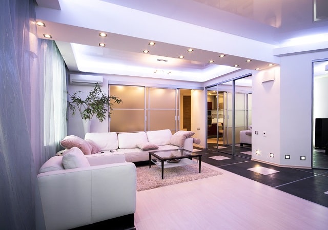 Преимущества и варианты применения подвесных потолков и гипсокартона в интерьере - фото1 Преимущества и варианты применения подвесных потолков и гипсокартона в интерьере - фото1