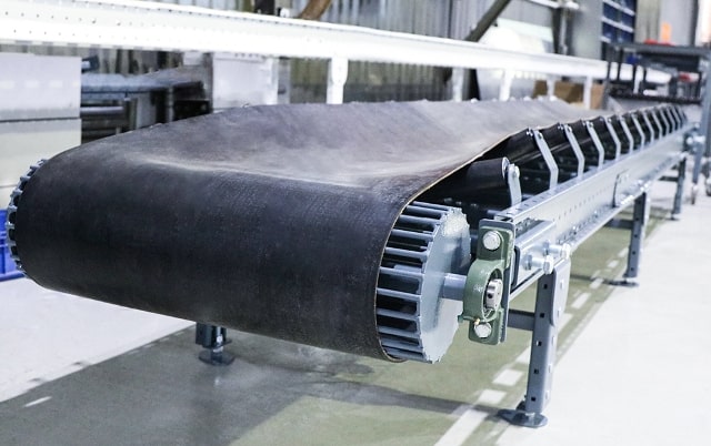 Конвейер ленточный: обзор, виды, применение - фото1