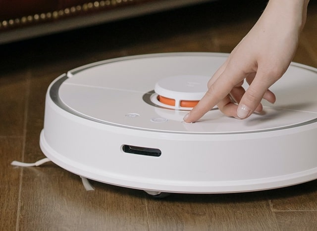 Автоматический уборщик: кому подойдет и как правильно выбрать робот-пылесос - фото2 Автоматический уборщик: кому подойдет и как правильно выбрать робот-пылесос - фото2