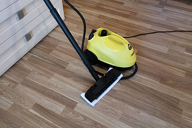 Можно ли использовать моющий пылесос для ламината: обзор, советы - фото1 Можно ли использовать моющий пылесос для ламината: обзор, советы - фото1