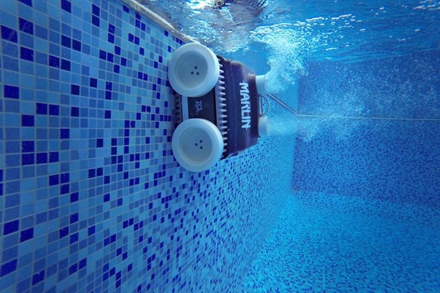 Робот-пылесос для бассейна: что это такое, особенности, как работает - фото3