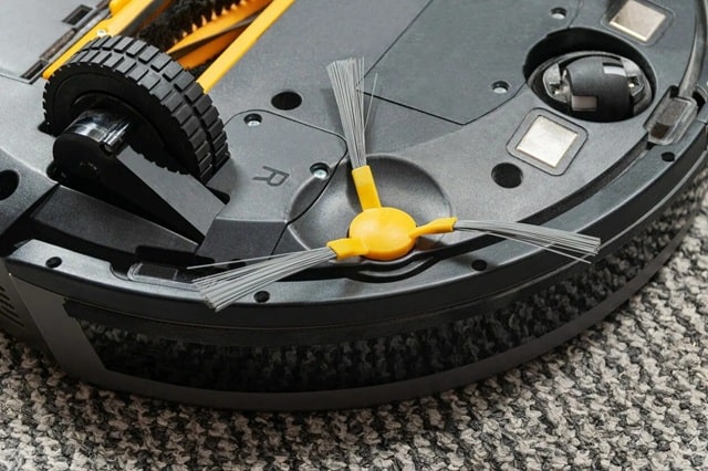 Слабые места роботов-пылесосов: что в них чаще всего ломается, и как это предотвратить - фото1