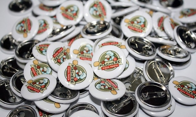 Закатные значки: что это такое, как их делают, применение - фото2