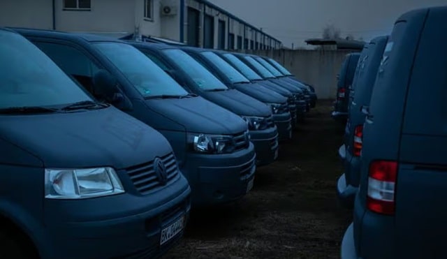 47-а артилерійська бригада отримала нові мікроавтобуси від MK Foundation - фото