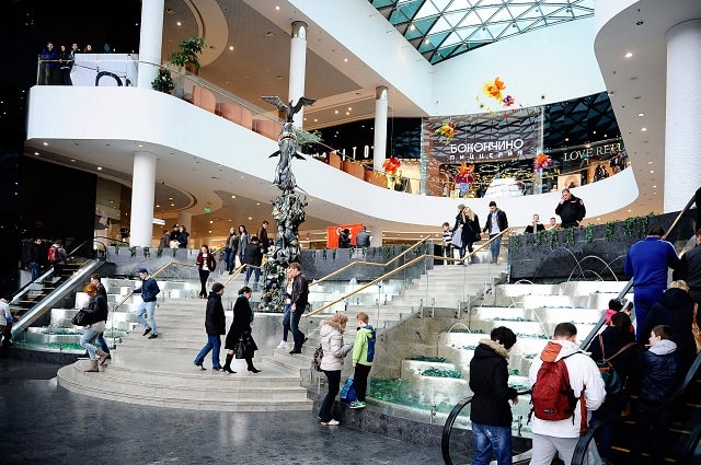 Один из самых ярких ТРЦ Киева - Ocean Plaza - фото2