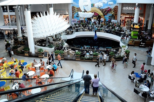 Один из самых ярких ТРЦ Киева - Ocean Plaza - фото3