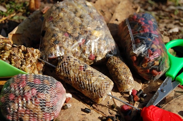 Прикормка для рыбалки: виды и особенности, какая лучше - фото1