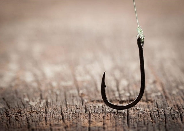 Рыболовные крючки: виды, назначение, как выбрать - фото1 Рыболовные крючки: виды, назначение, как выбрать - фото1