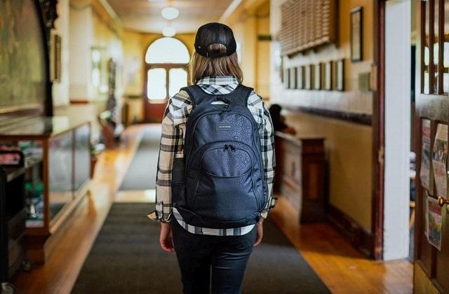 Как выбрать рюкзак для города: виды и особенности - фото1