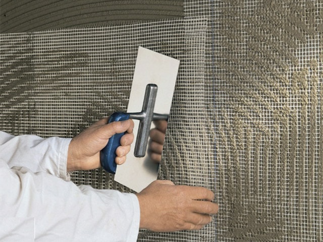 Штукатурная сетка: основные характеристики, советы по монтажу, как крепить к стене - фото3 Штукатурная сетка: основные характеристики, советы по монтажу, как крепить к стене - фото3