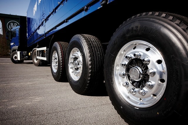 Грузовые шины: виды, особенности, как выбрать - фото2